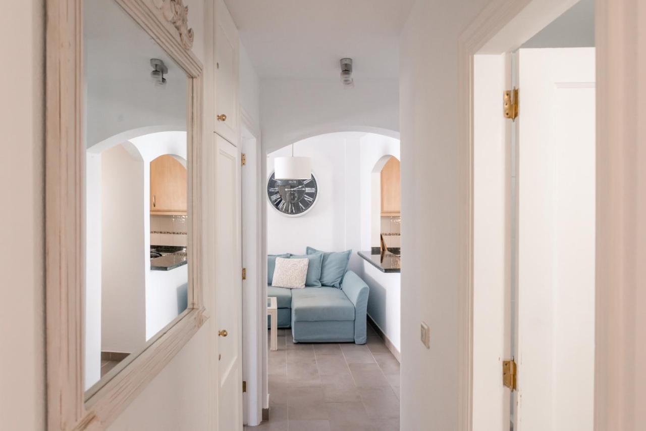 Homeforguest Apartamento Con Piscina A 50M Del Mar En La Caleta 아데제 외부 사진