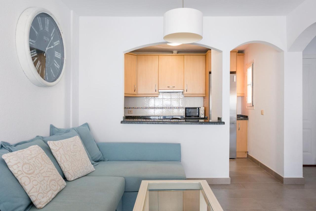 Homeforguest Apartamento Con Piscina A 50M Del Mar En La Caleta 아데제 외부 사진