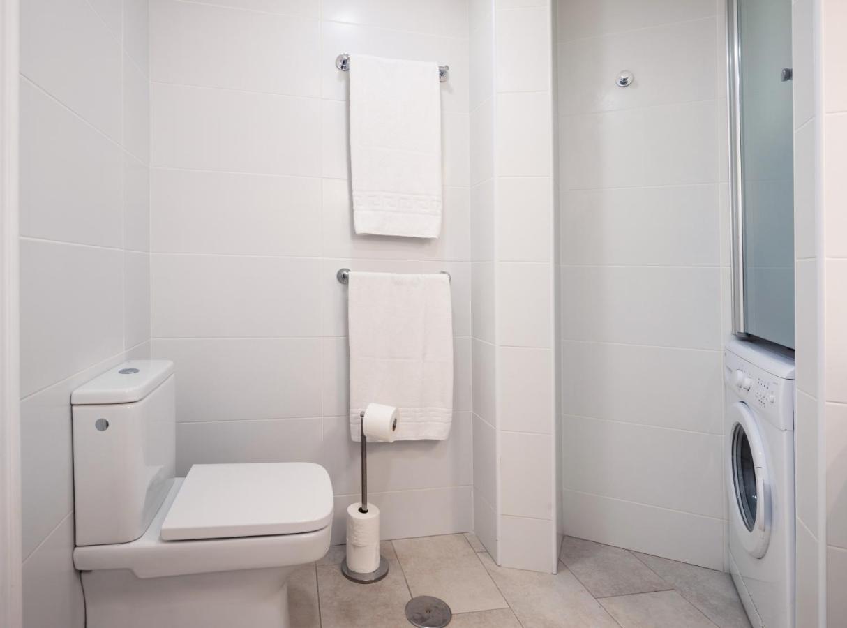 Homeforguest Apartamento Con Piscina A 50M Del Mar En La Caleta 아데제 외부 사진