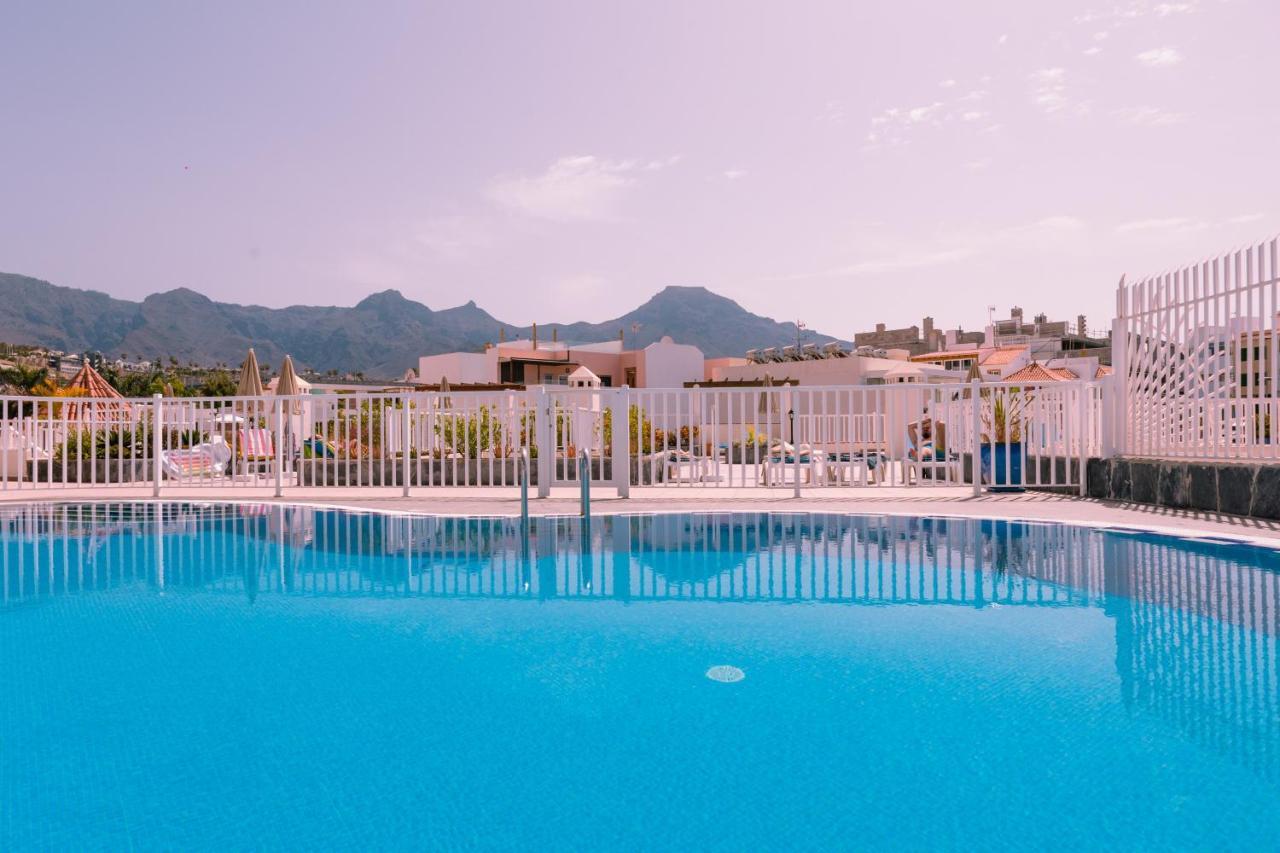 Homeforguest Apartamento Con Piscina A 50M Del Mar En La Caleta 아데제 외부 사진